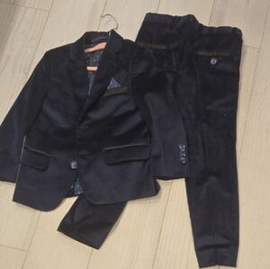 Isaac Mizrahi Navy Velvet Suit Set Size 4 Little Boy
